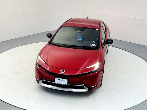 New 2026 Toyota Prius Plug-In Hybrid FWD image 16