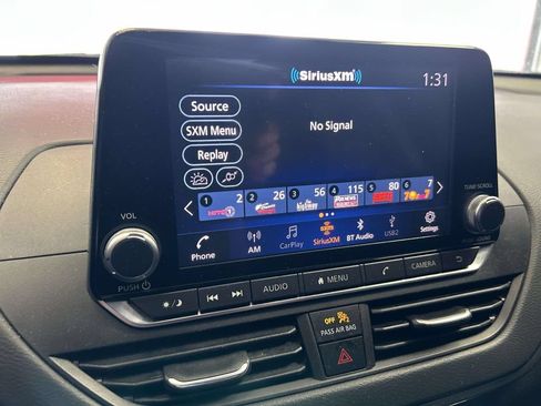 Used 2022 Nissan Altima 2.5 SV FWD image 23