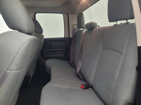 Used 2018 RAM 1500 Express RWD image 18