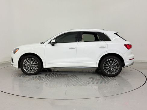 Used 2022 Audi Q3 2.0T Premium image 2