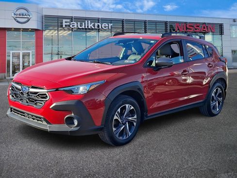 Used 2024 Subaru Crosstrek 2.0i Premium image 3