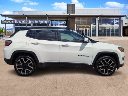 Used 2018 Jeep Compass Limited w/ Safe & Security Group FWD image 4