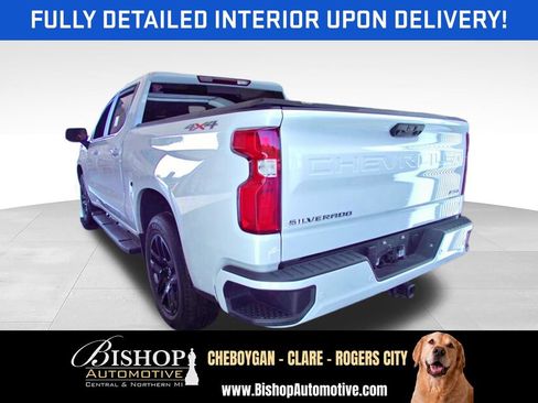Used 2023 Chevrolet Silverado 1500 RST w/ Convenience Package II AWD/4WD image 3