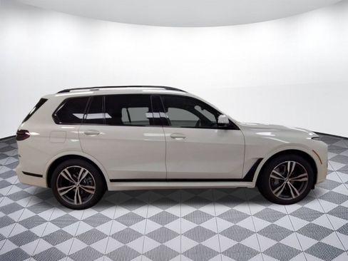 New 2026 BMW X7 xDrive40i w/ M Sport Package image 7