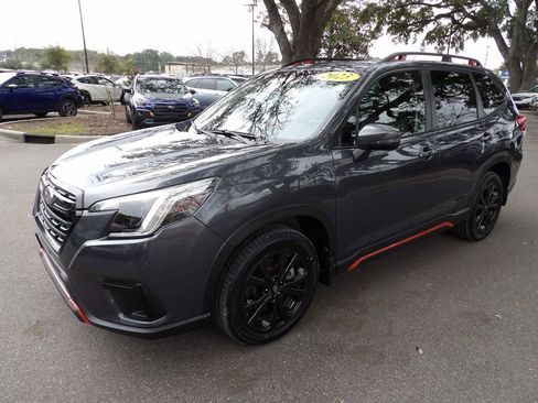 Used 2023 Subaru Forester Sport image 5