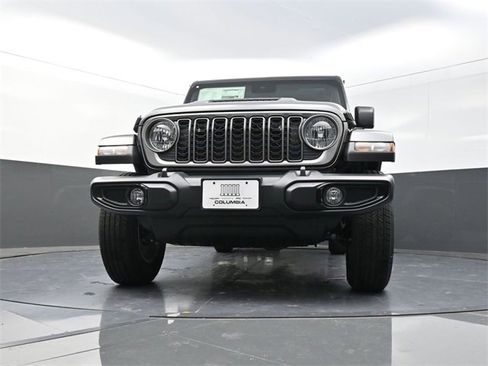 New 2025 Jeep Gladiator Sport image 18