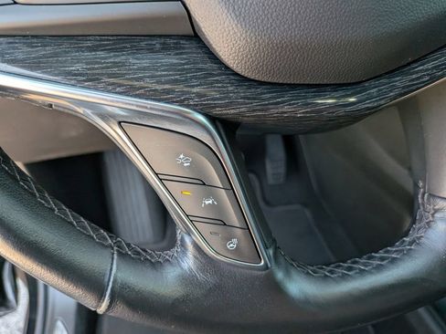 Used 2023 Cadillac XT5 Premium Luxury AWD/4WD image 19