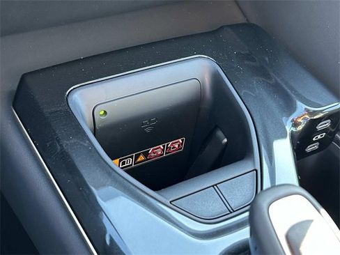 Used 2026 Toyota Crown XLE image 27