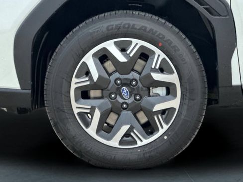 New 2026 Subaru Forester Premium AWD/4WD image 32