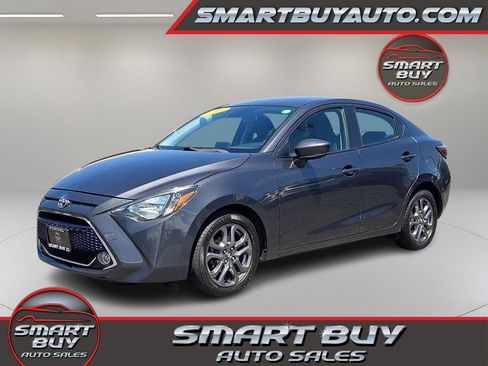 Used 2019 Toyota Yaris LE FWD image 1