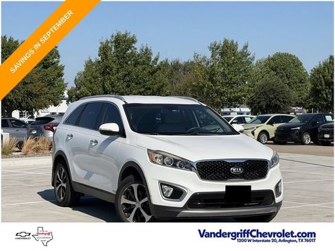 Used 2018 Kia Sorento EX AWD/4WD image 2