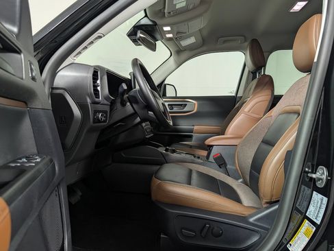 Certified 2025 Ford Bronco Sport Outer Banks w/ Outer Banks Tech Package+ AWD/4WD image 10
