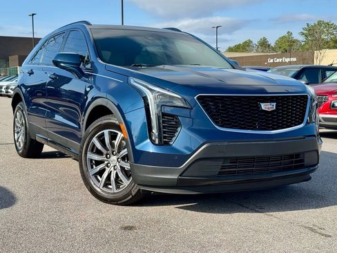 Used 2020 Cadillac XT4 Sport image 1