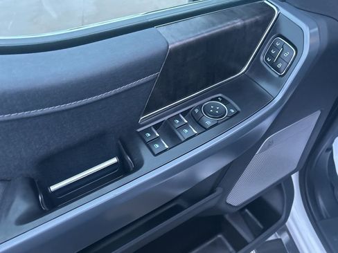 Used 2023 Ford F150 Lariat image 14