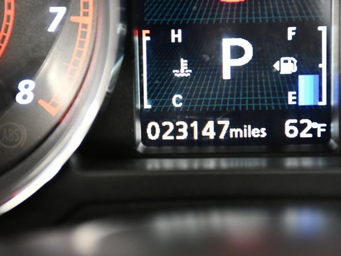 Used 2025 Mitsubishi Outlander Sport ES image 17