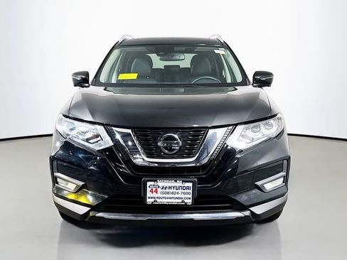 Used 2020 Nissan Rogue SL w/ Premium Package AWD/4WD image 11