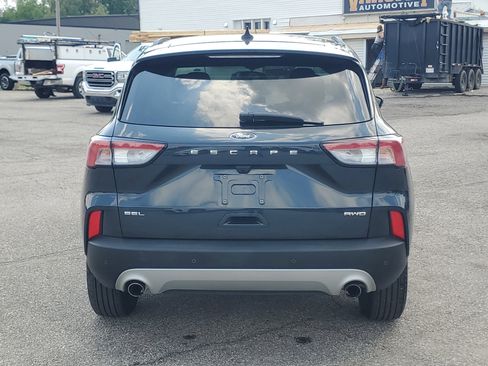 Used 2022 Ford Escape SEL w/ Technology Package AWD/4WD image 5