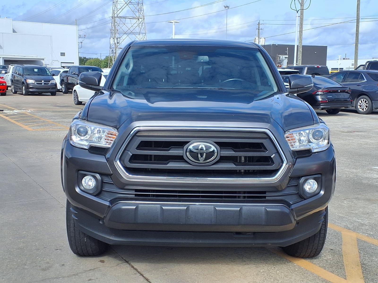 Used 2022 Toyota Tacoma SR5 w/ Technology Package RWD image 18