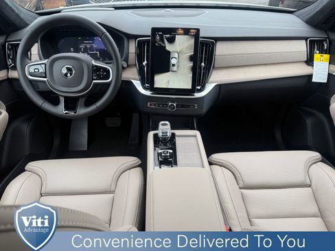 New 2026 Volvo XC90 T8 Ultra w/ Lounge Package AWD/4WD image 2