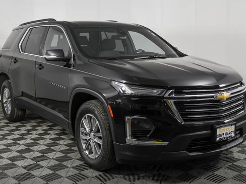 Used 2023 Chevrolet Traverse LT FWD image 10