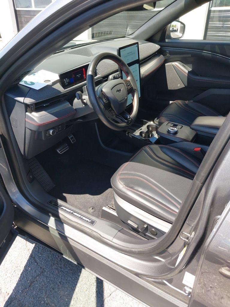 Used 2021 Ford Mustang Mach-E Premium w/ Equipment Group 301A AWD/4WD image 13