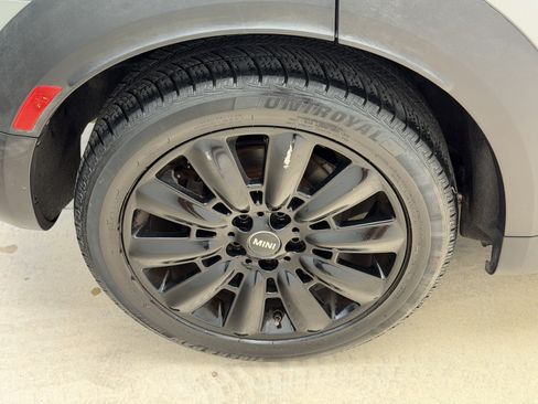 Used 2019 MINI Cooper Countryman S w/ Premium Package FWD image 16