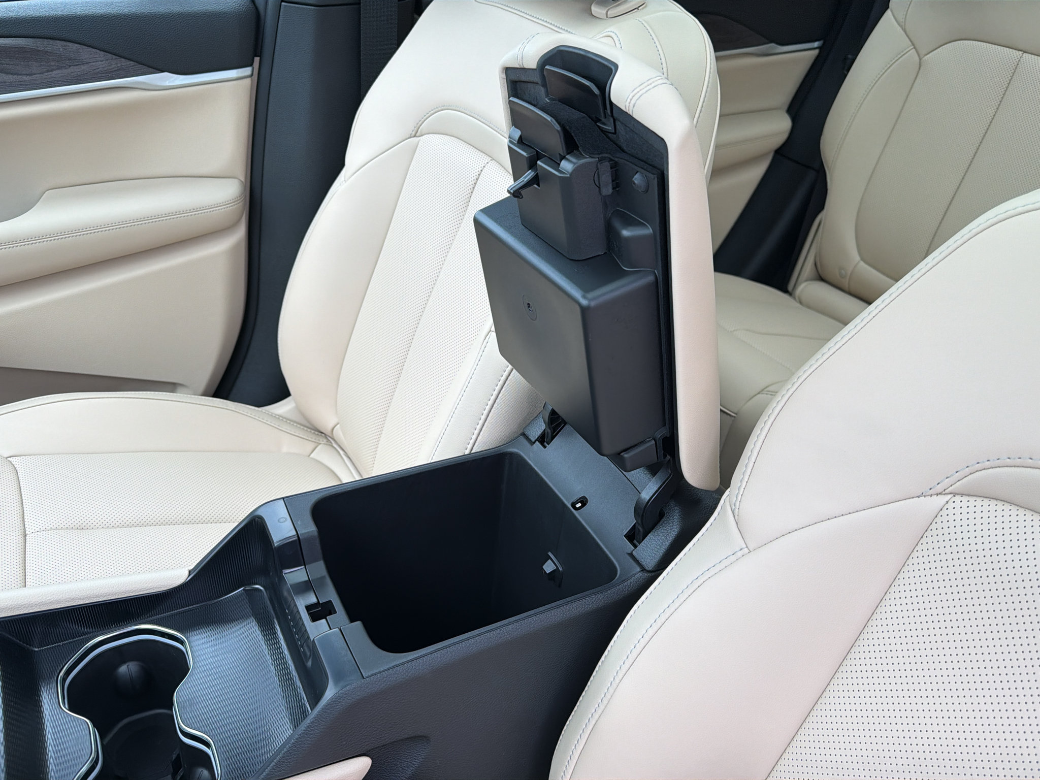 New 2027 Jeep Grand Cherokee Limited w/ Technology Group II AWD/4WD image 18