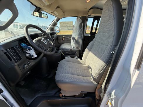 New 2025 GMC Savana 2500 Extended w/ Driver Convenience Package image 9