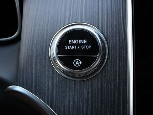 New 2026 Mercedes-Benz GLC 300 4MATIC image 14