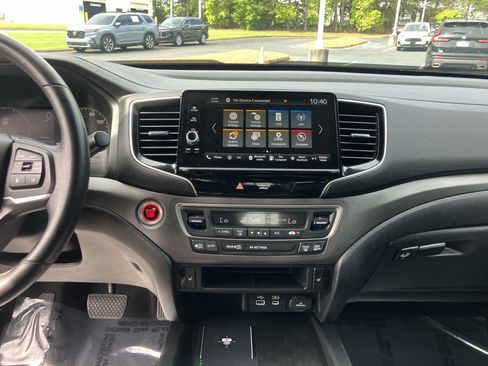 Certified 2025 Honda Ridgeline RTL image 25