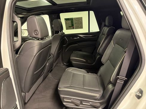 Used 2023 Cadillac Escalade Sport w/ LPO, ONYX Package AWD/4WD image 30
