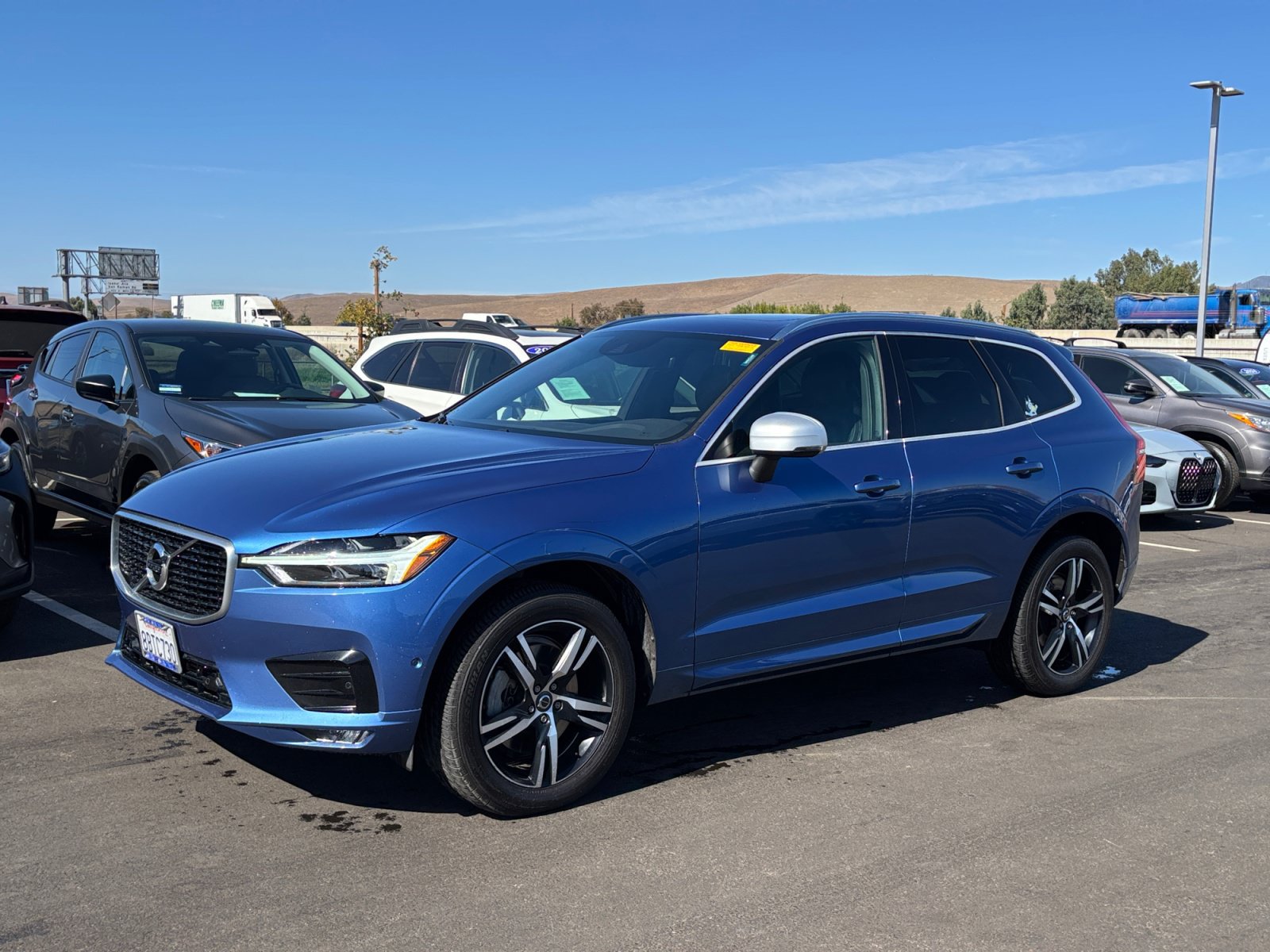 Used 2018 Volvo XC60 T6 R-Design w/ Convenience Package AWD/4WD image 23