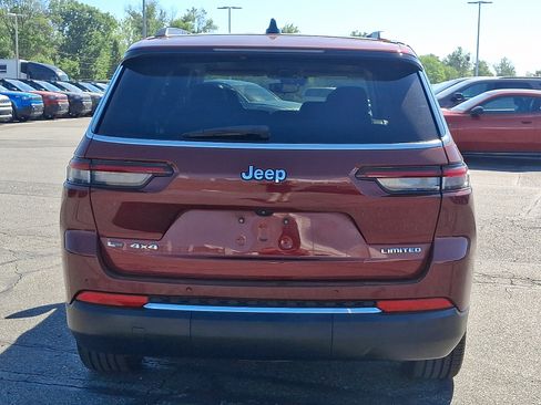Used 2021 Jeep Grand Cherokee L Limited AWD/4WD image 5