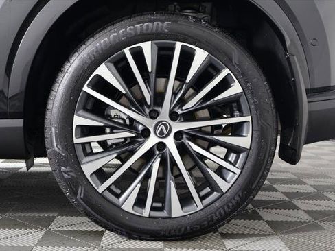 Certified 2025 Lexus RX 350 w/ Convenience Package AWD/4WD image 16