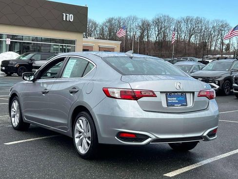 Used 2018 Acura ILX image 8