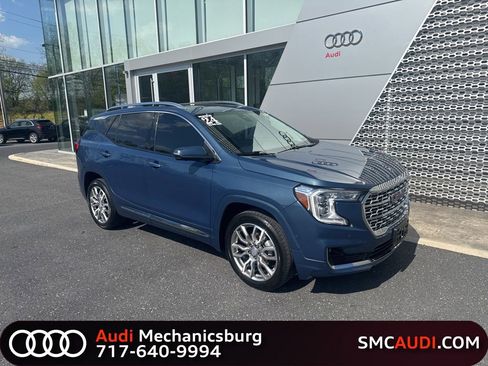 Used 2024 GMC Terrain Denali w/ Denali Premium Package AWD/4WD image 1