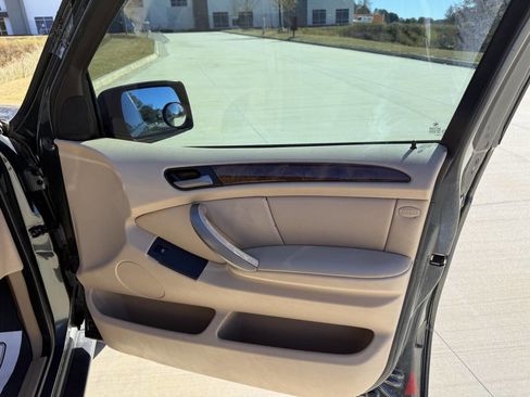 Used 2006 BMW X5 3.0i image 14