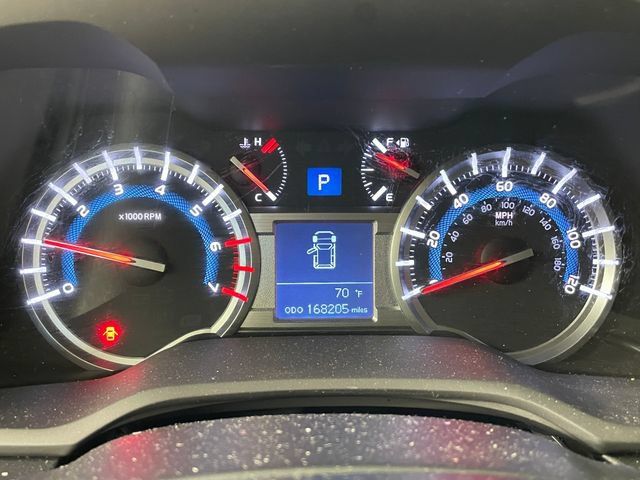 Used 2018 Toyota 4Runner TRD Off-Road AWD/4WD image 5