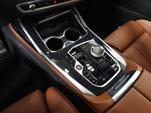 Used 2027 BMW X7 xDrive40i w/ Executive Package AWD/4WD image 37