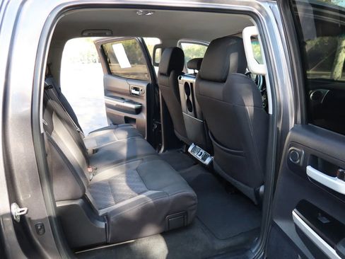 Used 2016 Toyota Tundra SR5 image 12