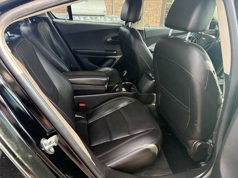 Used 2015 Chevrolet Volt Premium w/ Premium Trim Package FWD image 14