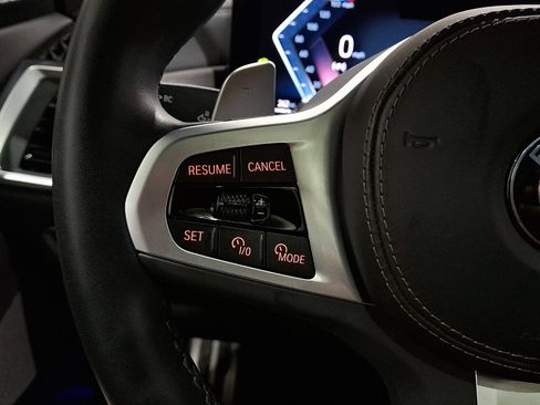 Used 2024 BMW X7 xDrive40i w/ M Sport Package image 24