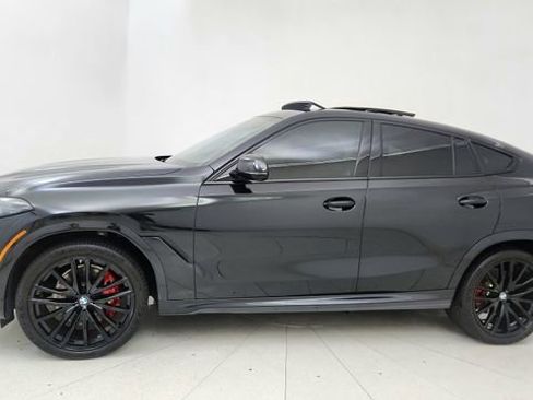 Used 2025 BMW X6 xDrive40i w/ Executive Package image 3