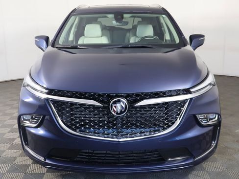 Used 2023 Buick Enclave Avenir w/ Avenir Technology Package FWD image 17