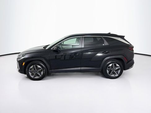 Used 2025 Hyundai Tucson SEL FWD image 4