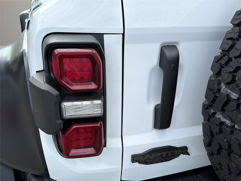 Used 2023 Ford Bronco Raptor AWD/4WD image 39