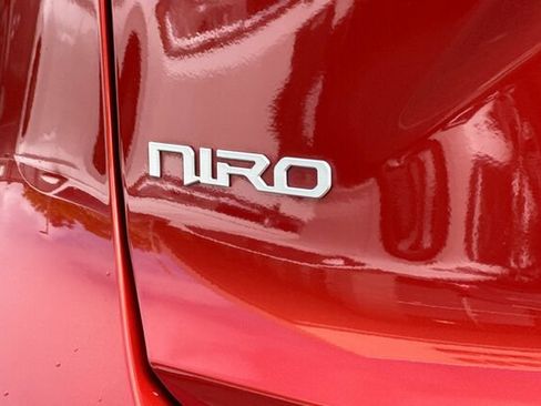 Used 2023 Kia Niro Wind FWD image 27