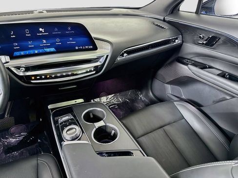 Used 2024 Cadillac Lyriq Sport RWD image 22