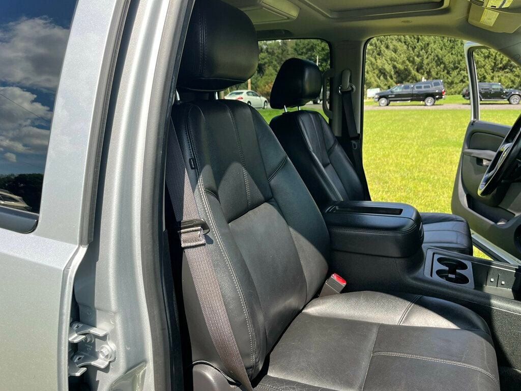 Used 2013 Chevrolet Tahoe LT w/ Luxury Package AWD/4WD image 56