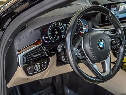 Used 2017 BMW 540i RWD image 26